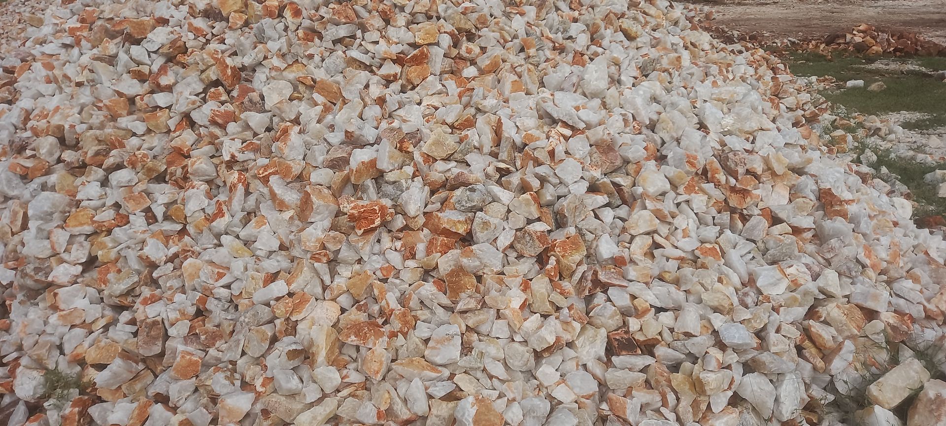 B Grade Quartz
